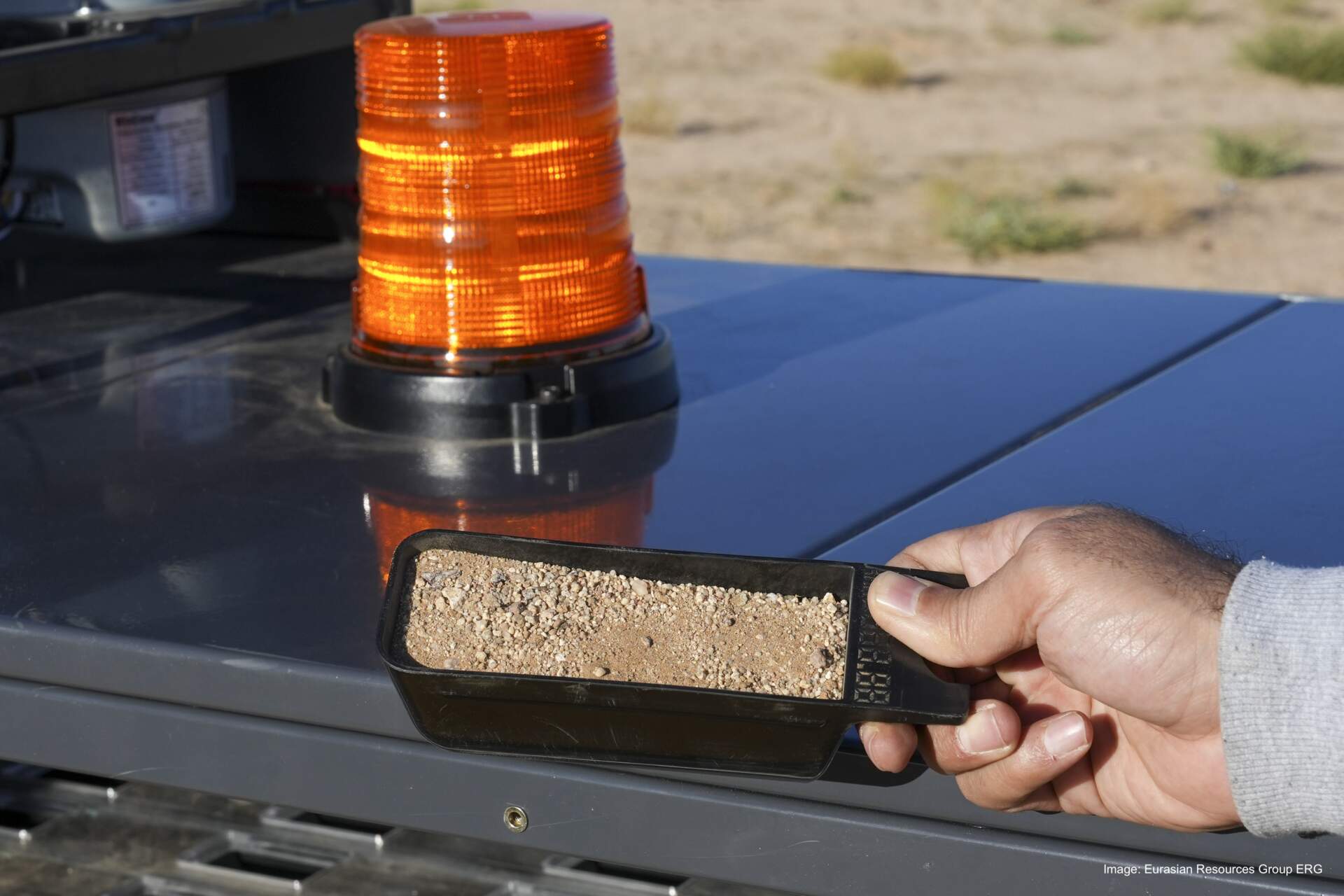 Sampling pod with approximately 200 grams of soil. Each pod contains soil from a single geographic location. 
